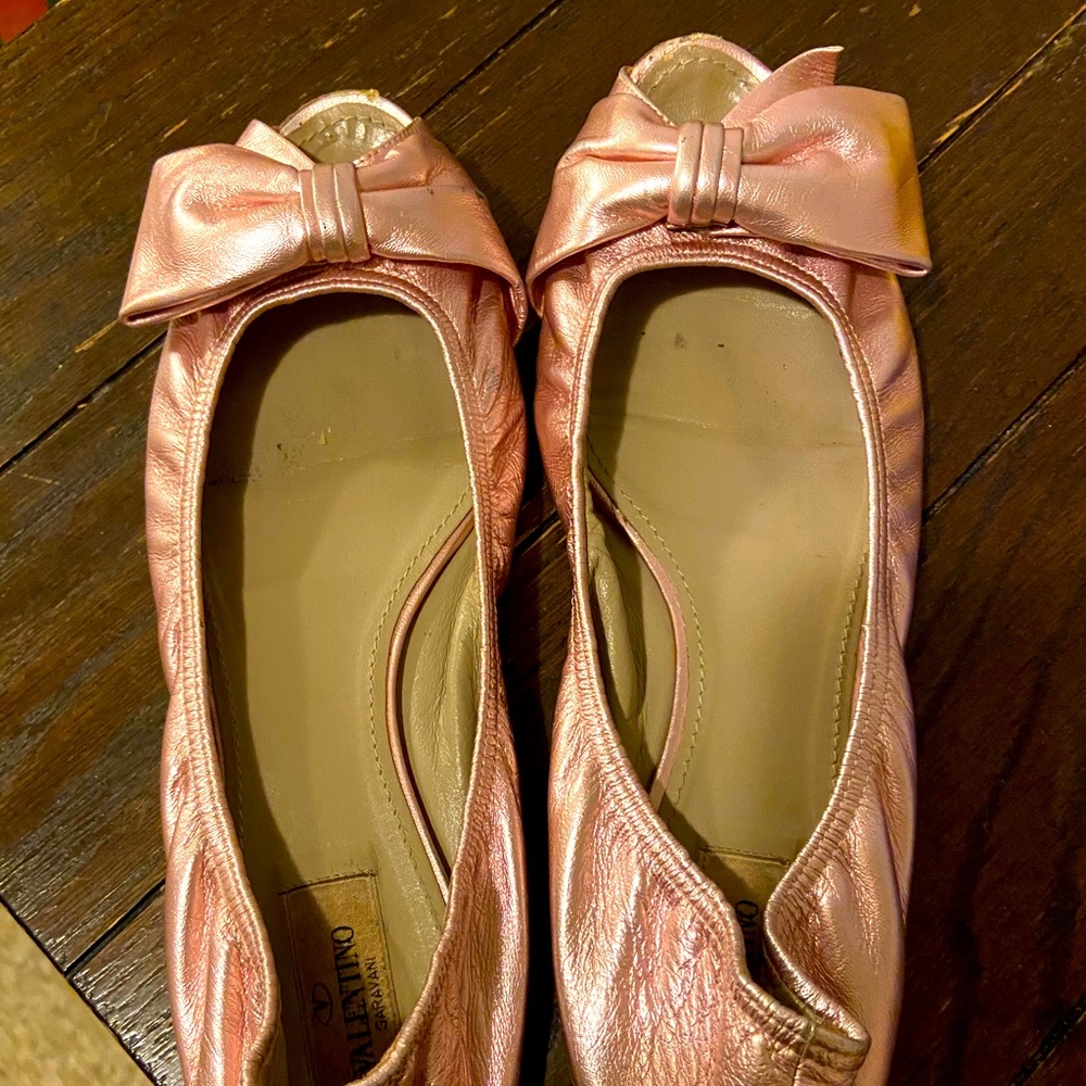 Valentino metallic pink bow flats sz 40 (9.5 -10)